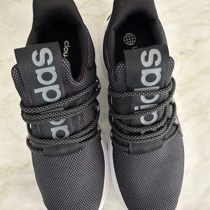 Adidas cloud foam shoes